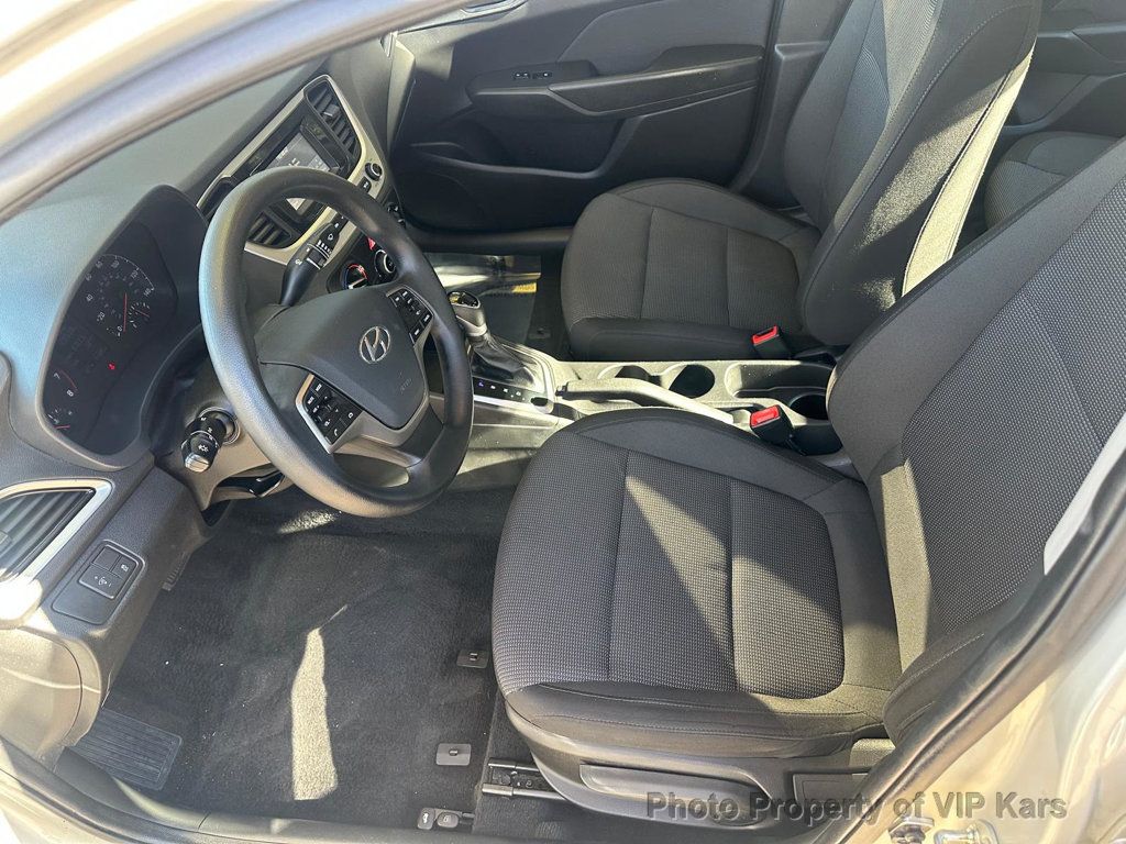 2020 Hyundai Accent SE Sedan IVT - 20977314 - 14