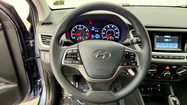 2020 Hyundai Accent SE Sedan IVT - 23093240 - 12