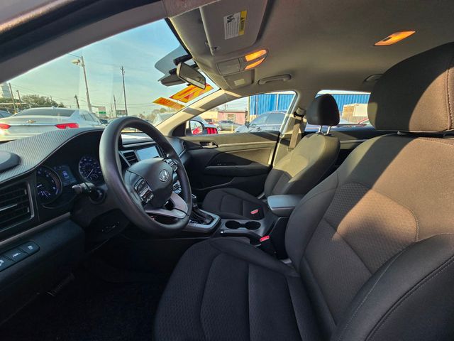 2020 Hyundai Elantra  - 22985217 - 4