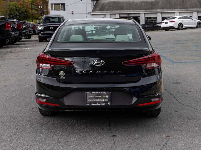 2020 Hyundai Elantra SE