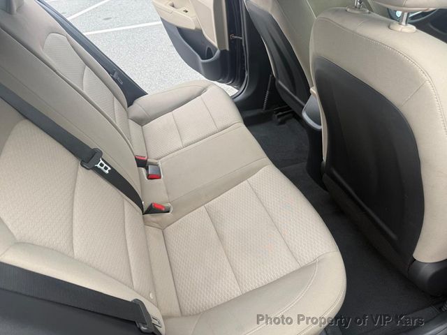 2020 Hyundai Elantra SE IVT - 22964408 - 11