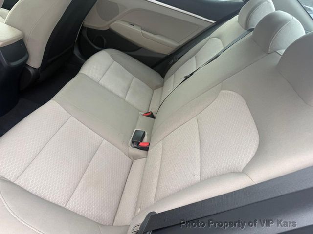 2020 Hyundai Elantra SE IVT - 22964408 - 13