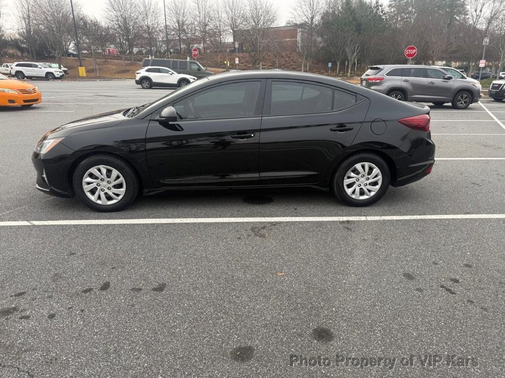 2020 Hyundai Elantra SE IVT - 22964408 - 6