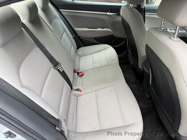2020 Hyundai Elantra SE IVT - 23023520 - 12