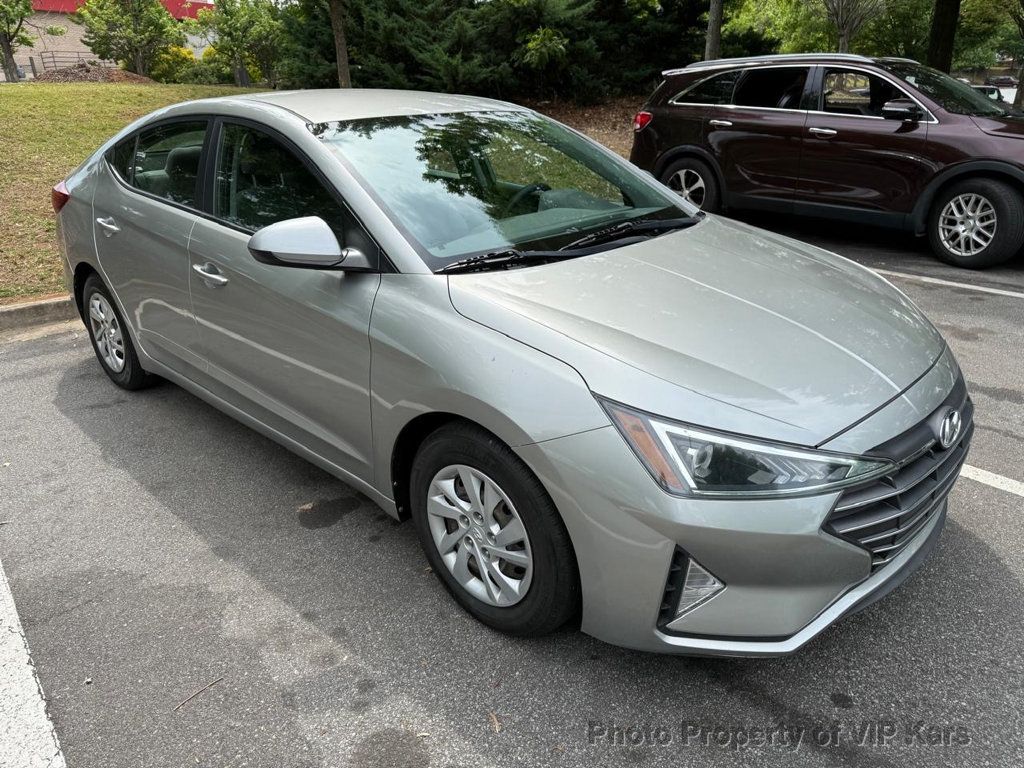 2020 Hyundai Elantra SE IVT - 23023520 - 2