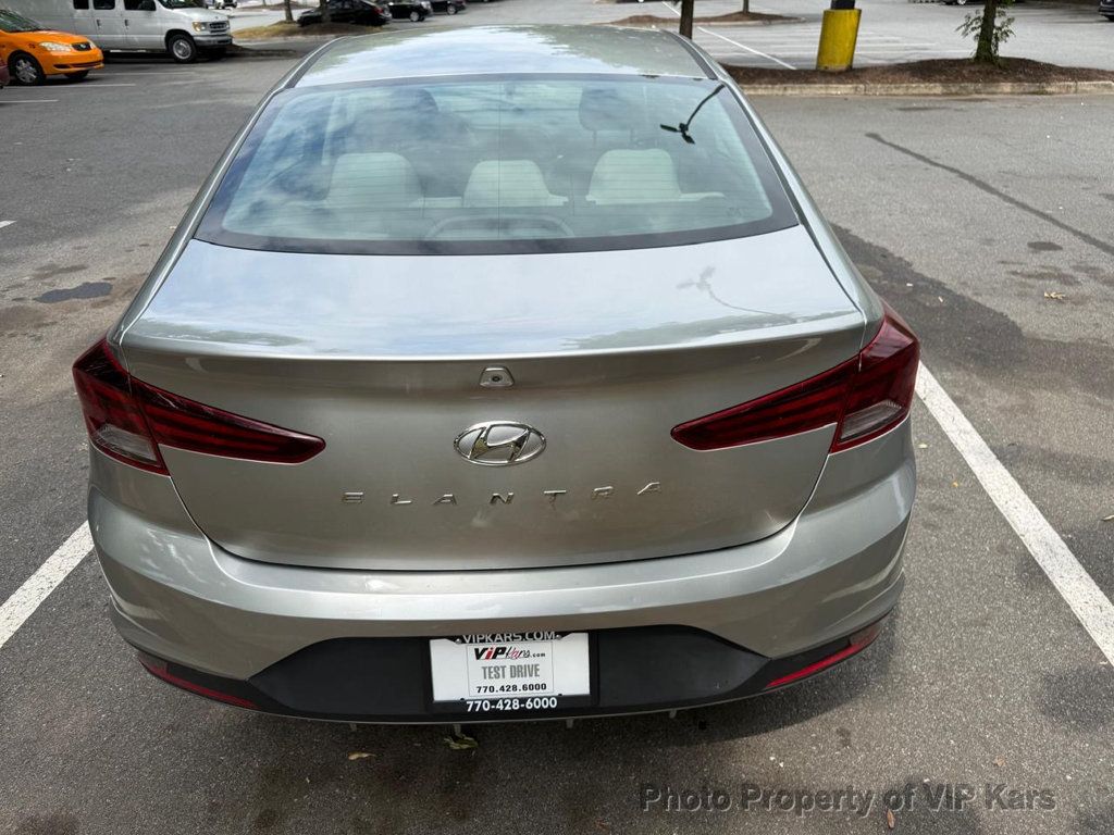 2020 Hyundai Elantra SE IVT - 23023520 - 5