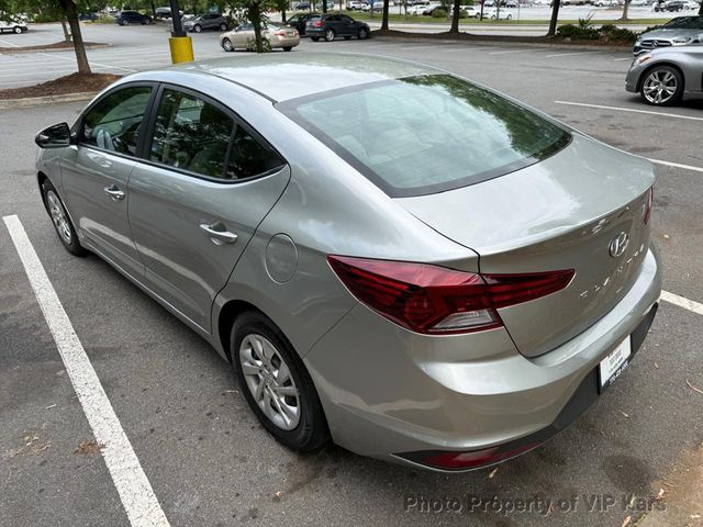 2020 Hyundai Elantra SE IVT - 23023520 - 6