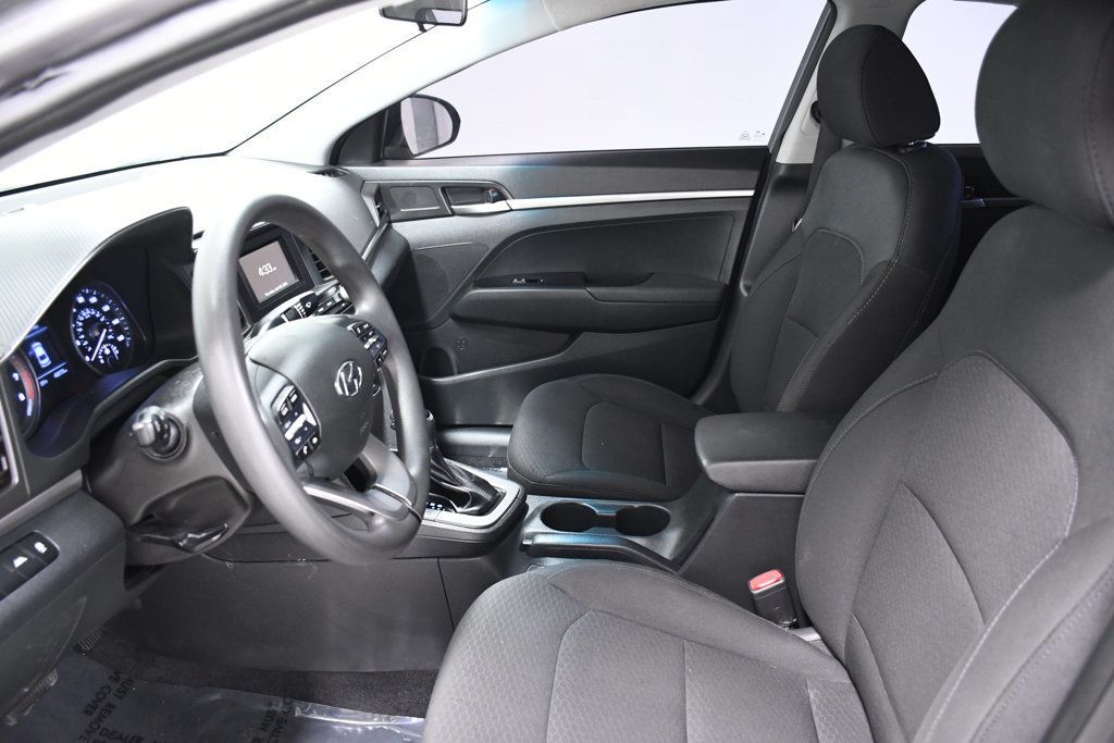 2020 Hyundai Elantra SE IVT - 22700041 - 6