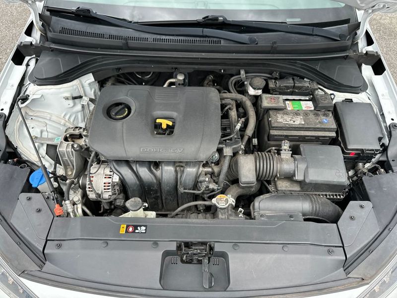 2020 Hyundai Elantra SEL - 23024140 - 20