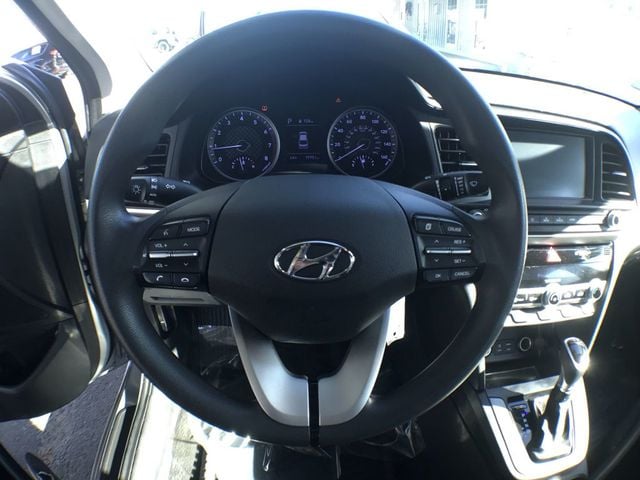 2020 Hyundai Elantra SEL - 22707425 - 14