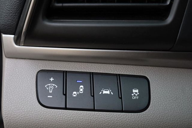 2020 Hyundai Elantra SEL - 23101478 - 31