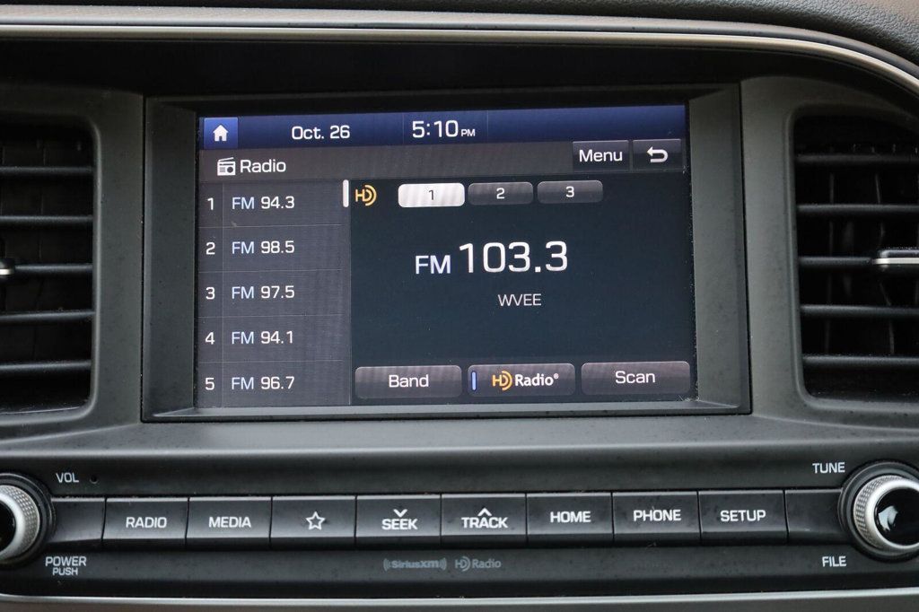 Hyundai Elantra photo 35