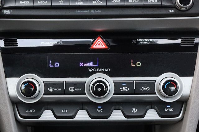 2020 Hyundai Elantra SEL - 23101478 - 38