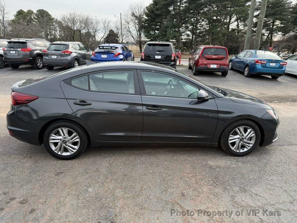 2020 Hyundai Elantra SEL IVT - 22977082 - 3