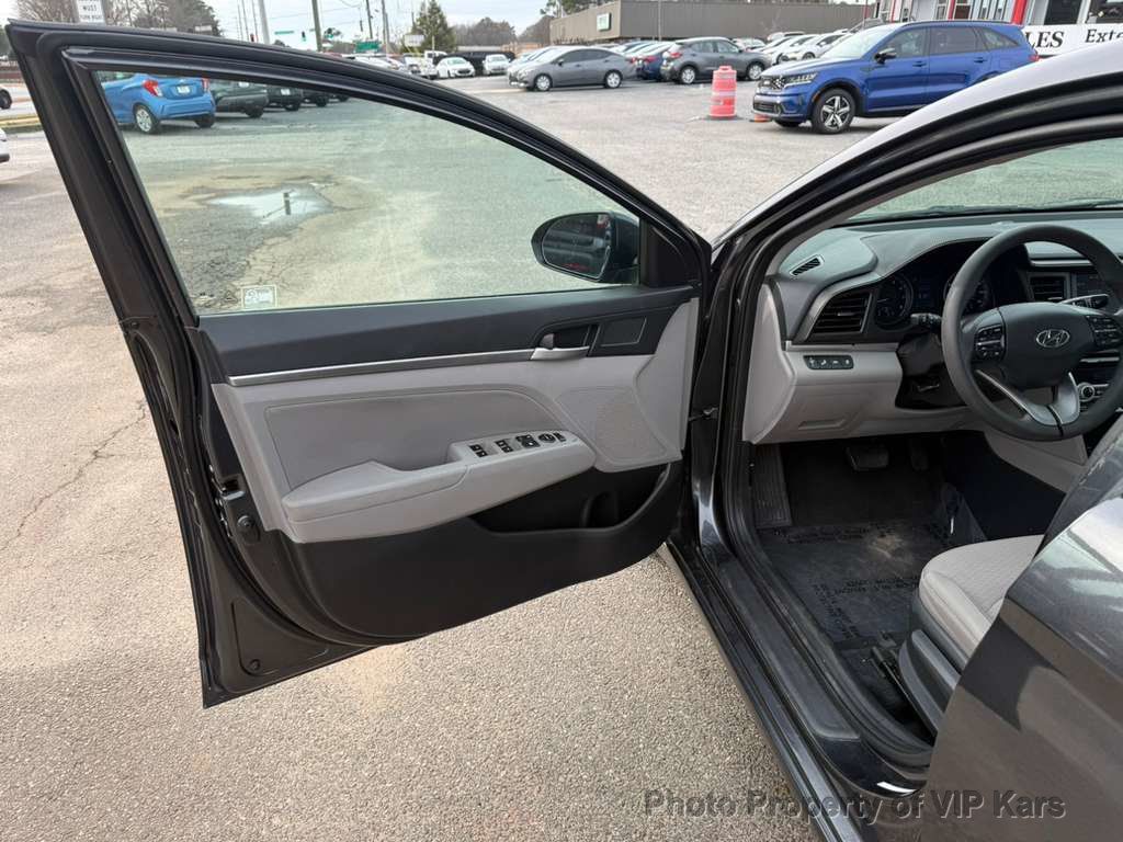 2020 Hyundai Elantra SEL IVT - 22977082 - 8