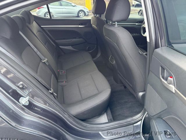 2020 Hyundai Elantra SEL IVT - 22987437 - 10