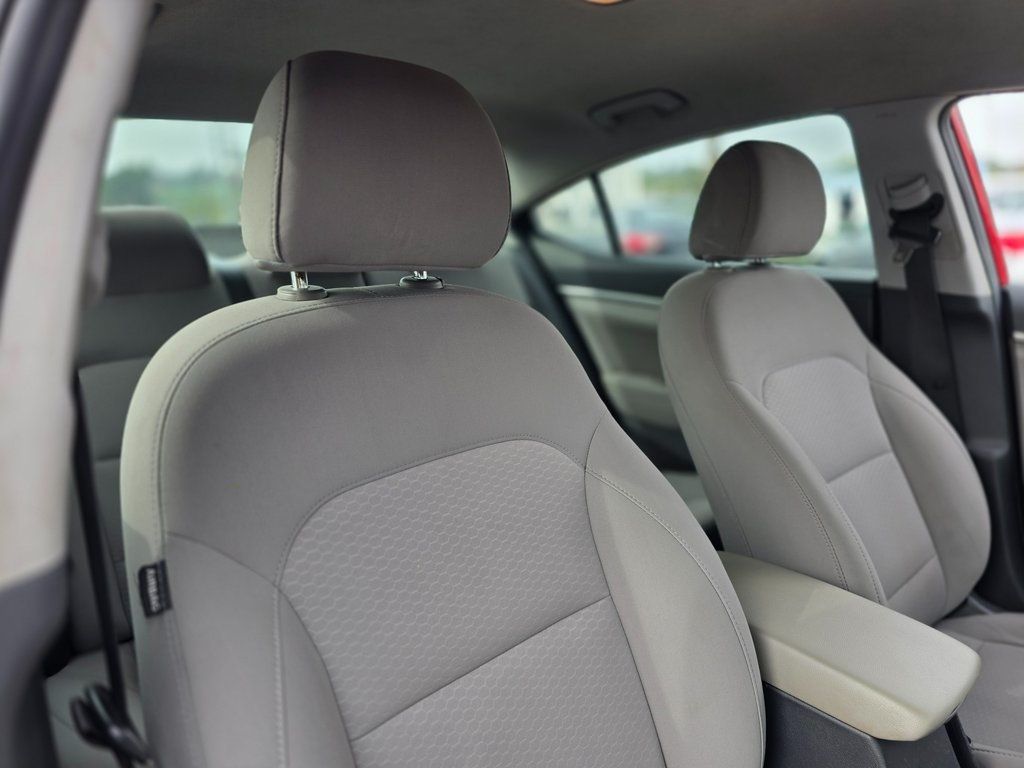 2020 Hyundai Elantra SEL IVT - 22975431 - 10