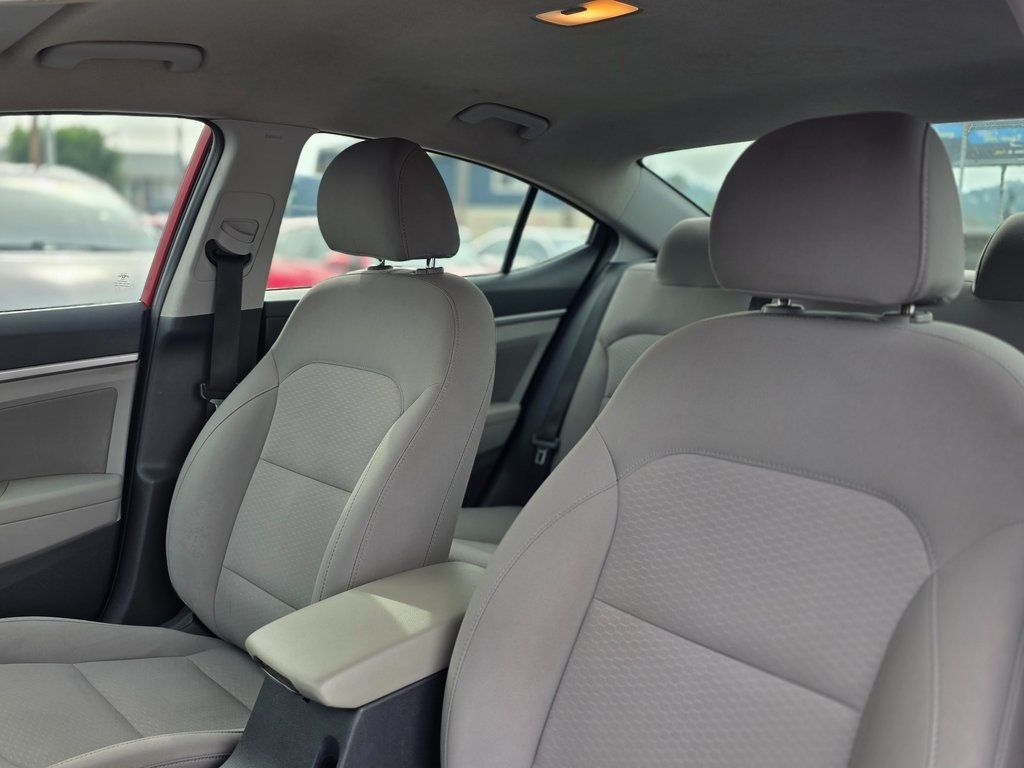 2020 Hyundai Elantra SEL IVT - 22975431 - 14