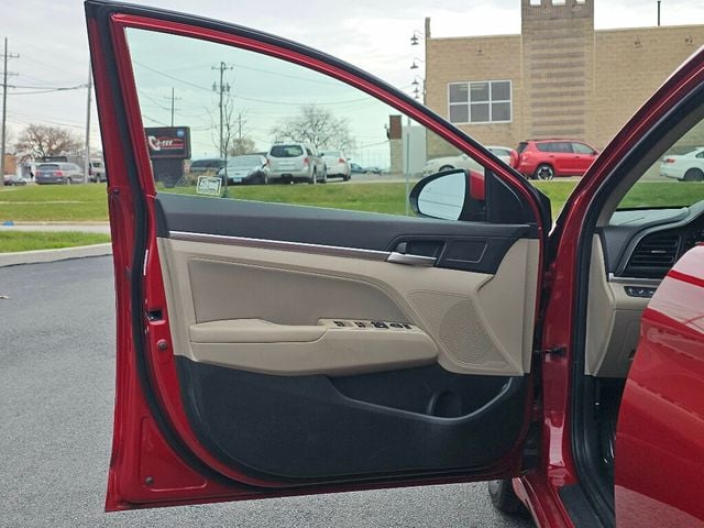 2020 Hyundai Elantra SEL IVT - 22943410 - 18