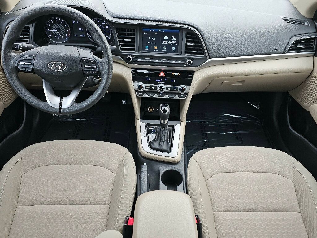 2020 Hyundai Elantra SEL IVT - 22943410 - 1