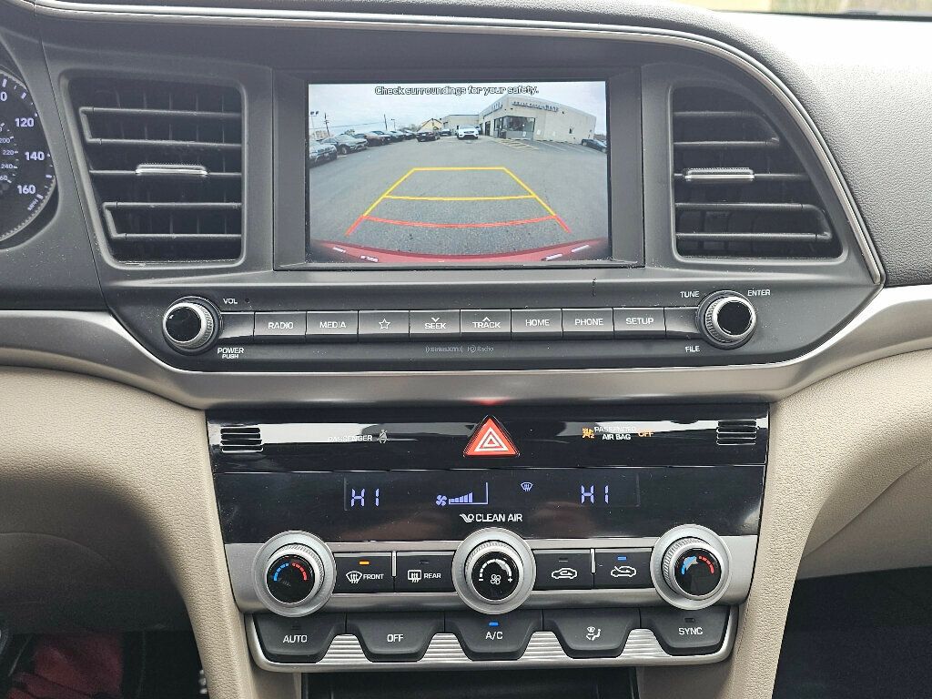 2020 Hyundai Elantra SEL IVT - 22943410 - 21