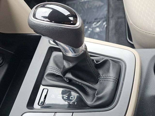 2020 Hyundai Elantra SEL IVT - 22943410 - 23