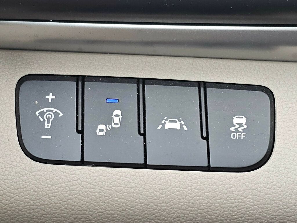 2020 Hyundai Elantra SEL IVT - 22943410 - 29