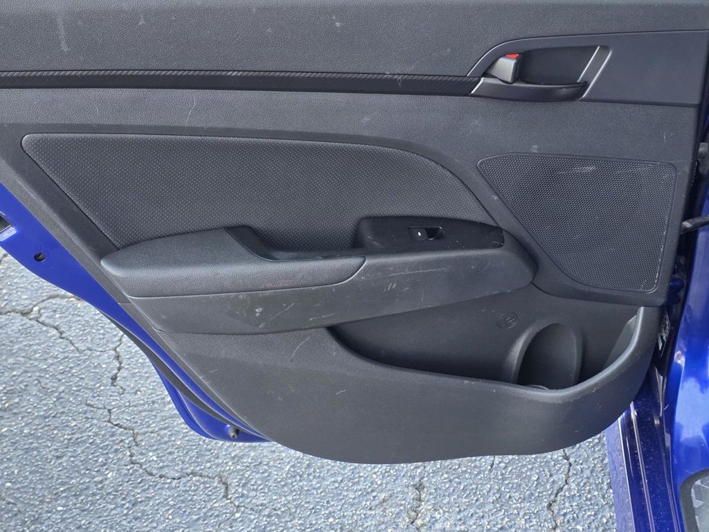 2020 Hyundai Elantra Sport photo 28