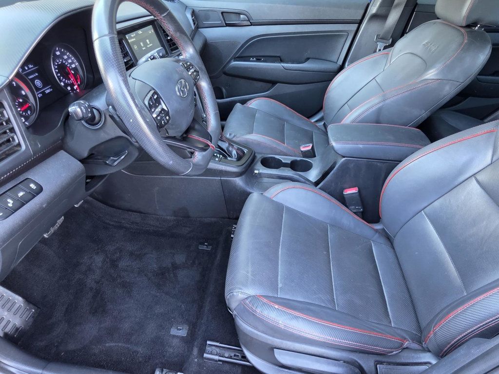 2020 Hyundai Elantra Sport photo 6