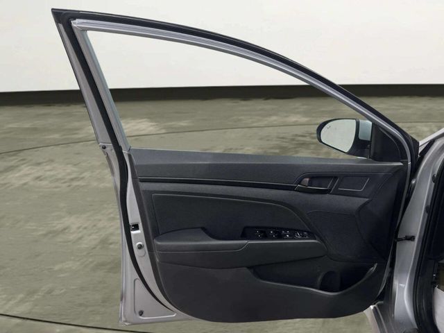 2020 Hyundai Elantra Sport DCT - 23009020 - 11