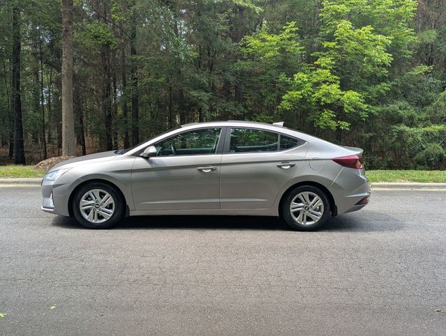 2020 Hyundai Elantra Value Edition IVT - 23069065 - 4