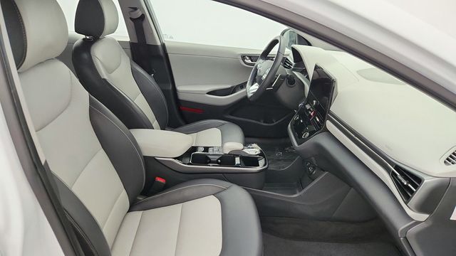 2020 Hyundai Ioniq Electric Limited Hatchback - 22955651 - 24