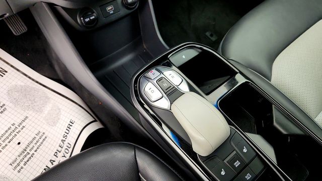 2020 Hyundai Ioniq Electric Limited Hatchback - 23089236 - 16