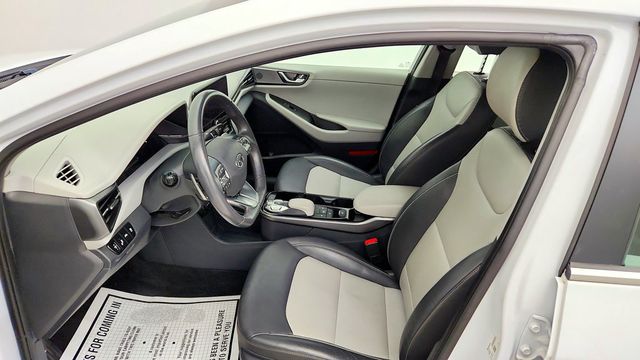 2020 Hyundai Ioniq Electric Limited Hatchback - 23089236 - 21
