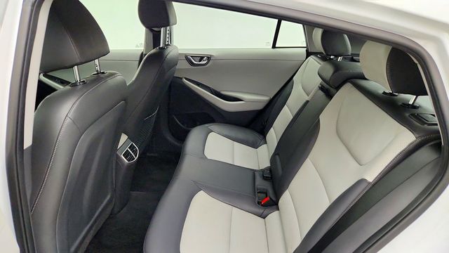 2020 Hyundai Ioniq Electric Limited Hatchback - 23089236 - 22