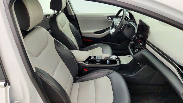 2020 Hyundai Ioniq Electric Limited Hatchback - 23089236 - 25