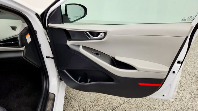 2020 Hyundai Ioniq Electric Limited Hatchback - 23089236 - 27