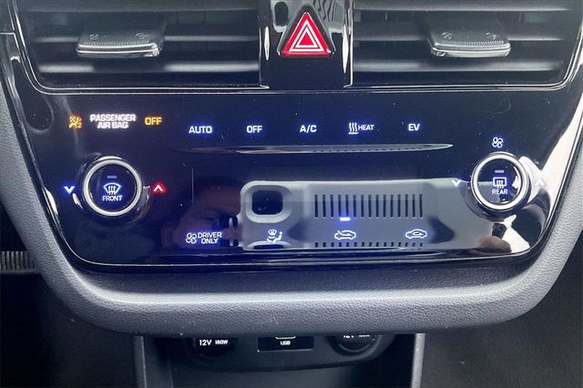 2020 Hyundai Ioniq Electric SE Hatchback - 22969465 - 27
