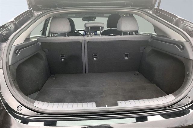2020 Hyundai Ioniq Electric SE Hatchback - 22969465 - 36