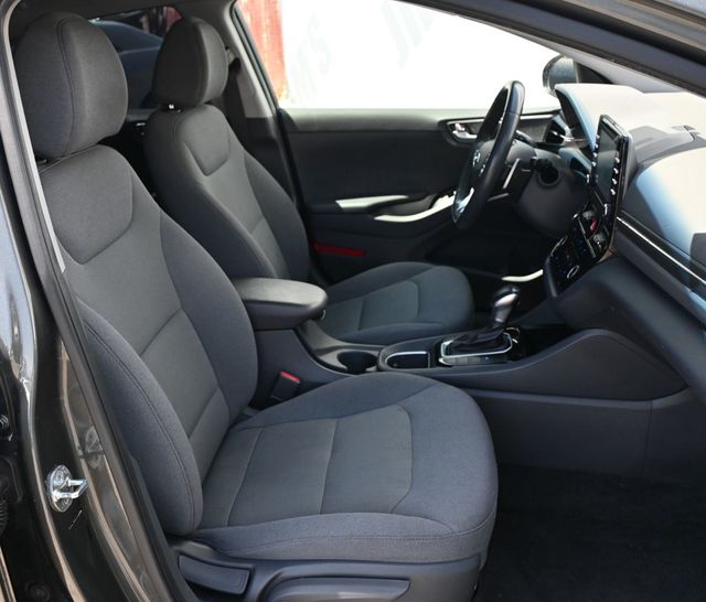 2020 Hyundai Ioniq Hybrid SE Hatchback - 23019831 - 10