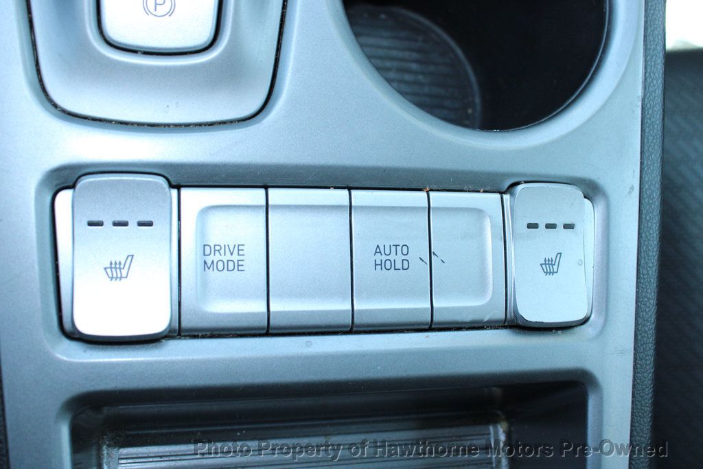 2020 Hyundai Kona Limited photo 15