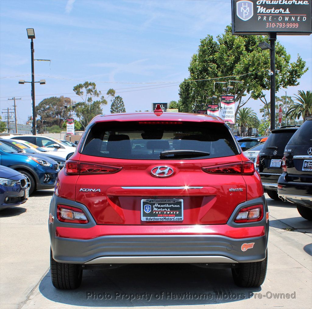 2020 Hyundai Kona Limited photo 4