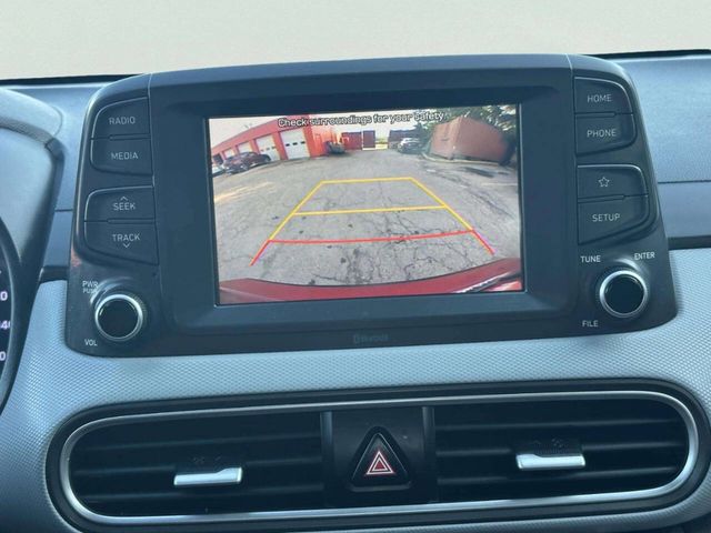 2020 Hyundai Kona SE Automatic FWD - 23032557 - 30