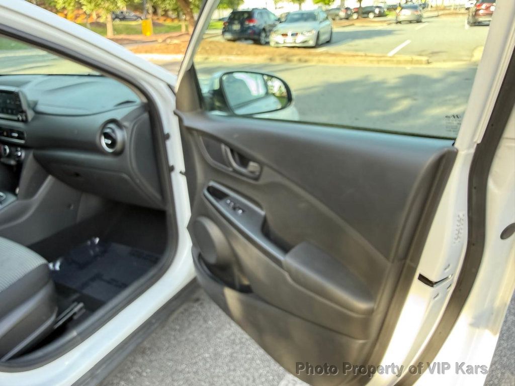 2020 Hyundai Kona SEL Automatic FWD - 23044861 - 8