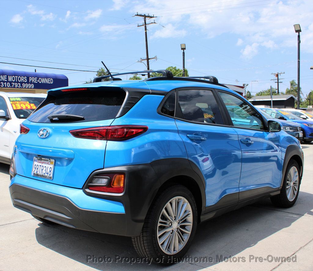 2020 Hyundai Kona SEL photo 6