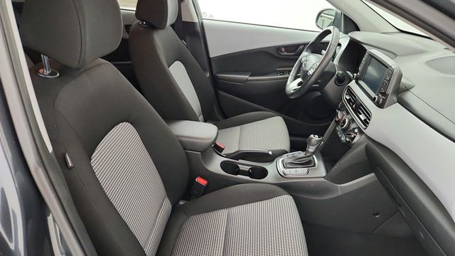 2020 Hyundai Kona SEL Plus Automatic - 22951803 - 24