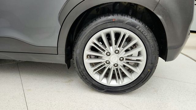 2020 Hyundai Kona SEL Plus Automatic - 22951803 - 8