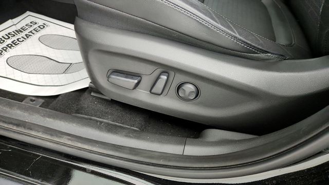 2020 Hyundai Kona Electric Limited - 22942695 - 11