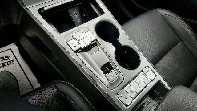 2020 Hyundai Kona Electric Limited - 22942695 - 16