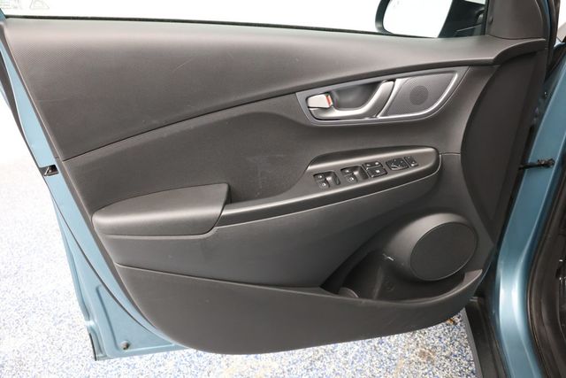 2020 Hyundai Kona Electric SEL - 22938633 - 6